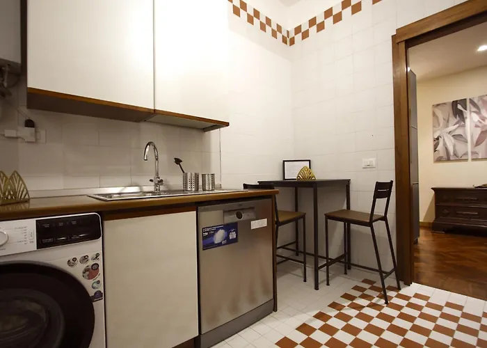 Contessa 3br House Apartment