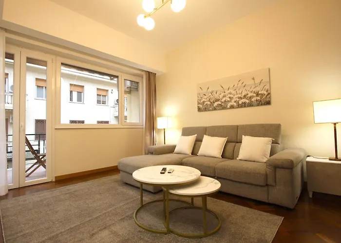 Contessa 3br House Apartment *