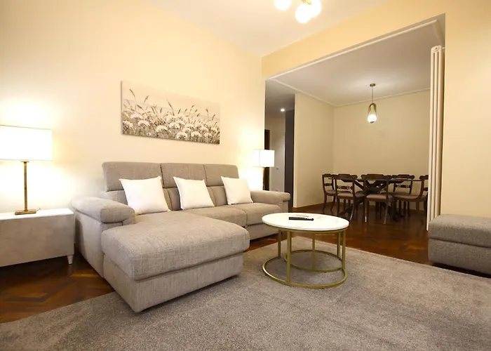 Contessa 3br House Rom