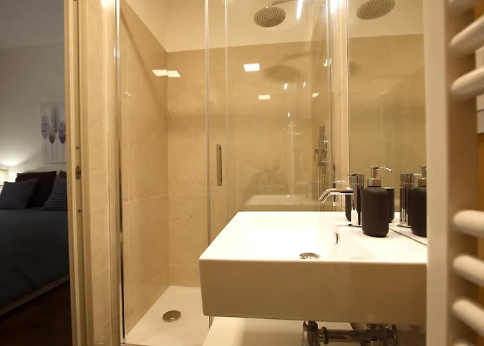 Apartment Contessa 3br House Rom